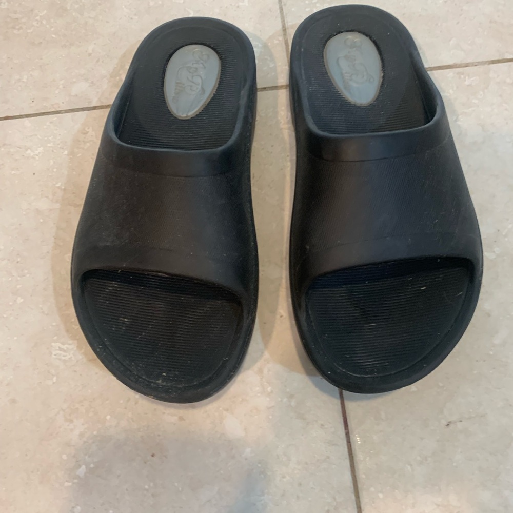 Black Slide Sandals - My Pillow size 6